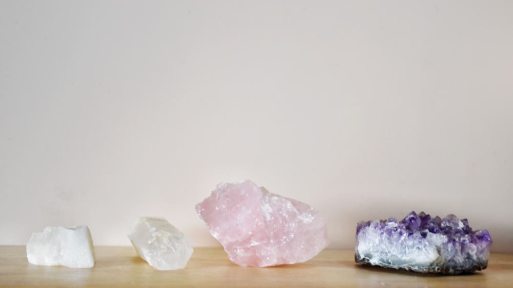 healing crystals for bedroom